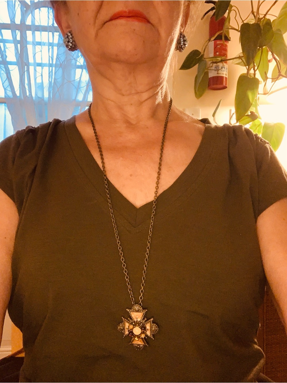 Antique-Inspired Bronze Cross Pendant Necklace in Gold and Brown
